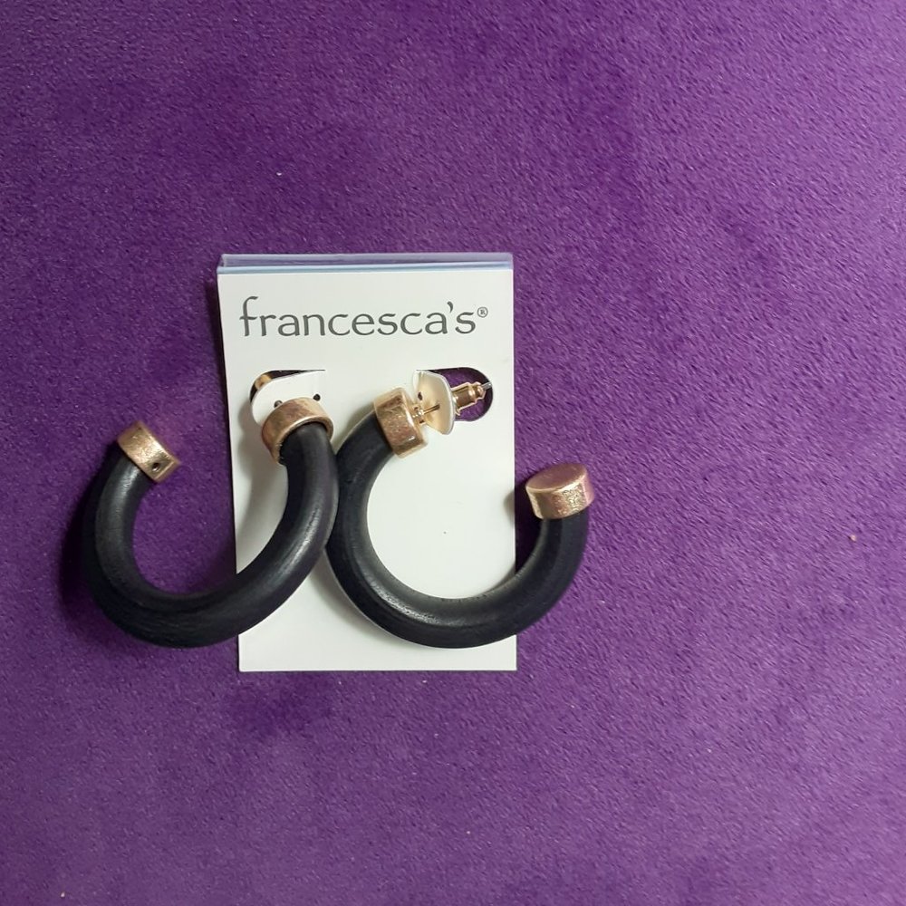 NWT Francesca's Hoop Earings